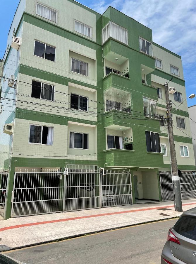 Apartamento Amplo E Completo No Centro Balneário Camboriú Kültér fotó