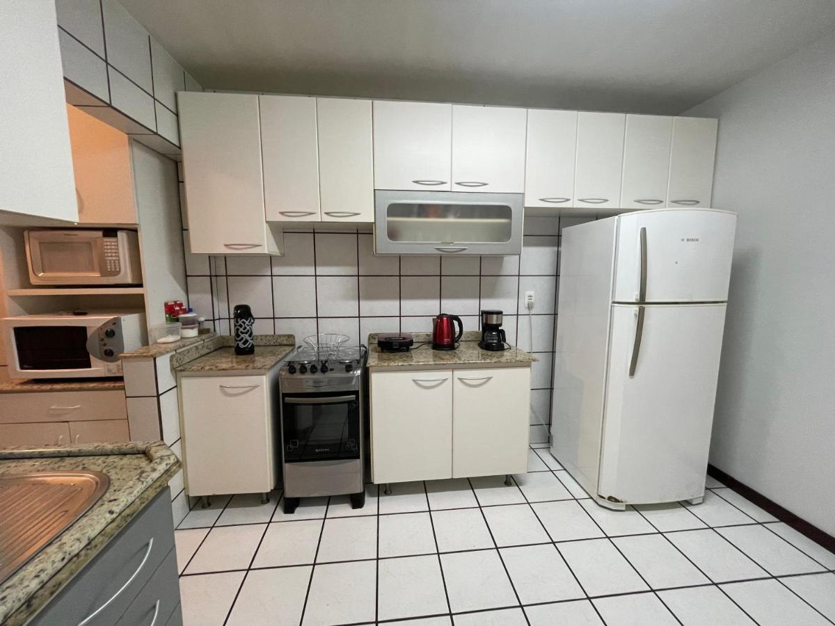 Apartamento Amplo E Completo No Centro Balneário Camboriú Kültér fotó
