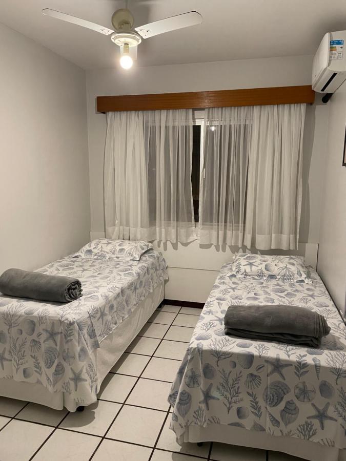 Apartamento Amplo E Completo No Centro Balneário Camboriú Kültér fotó